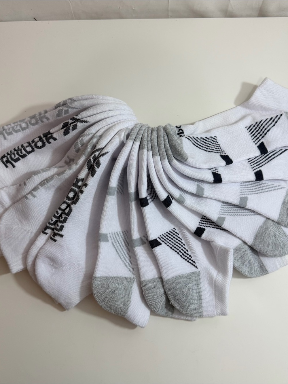 Reebok Men's Cushion Low Cut Socks (8 Pack White